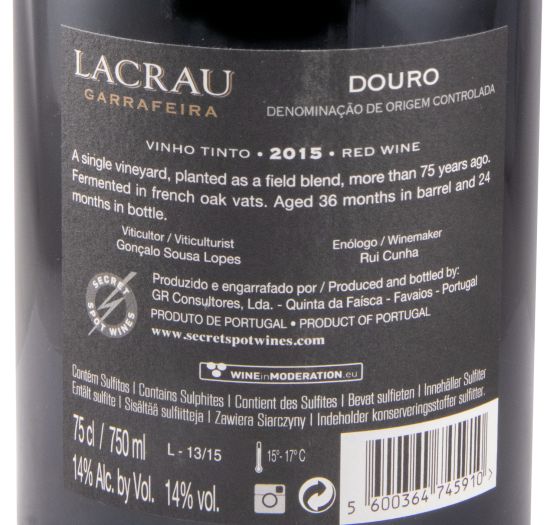 2015 Lacrau Garrafeira red