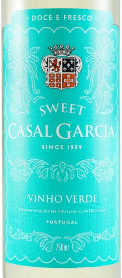 Casal Garcia Sweet white