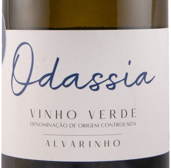 2021 Odassia Alvarinho white