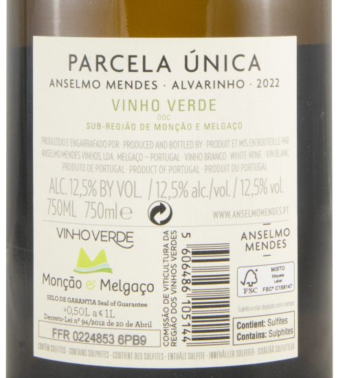2022 Anselmo Mendes Parcela Única white