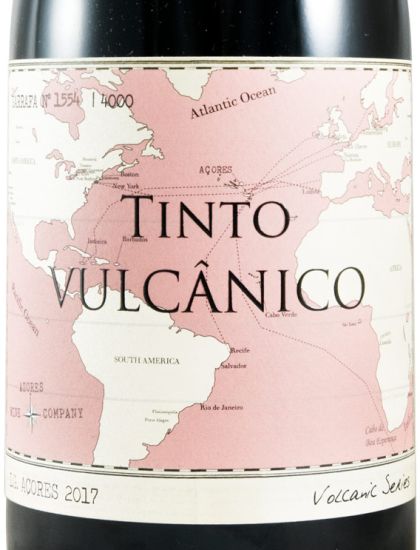 2017 Tinto Vulcânico red