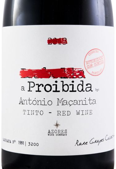 2016 Isabella a Proibida by António Maçanita red