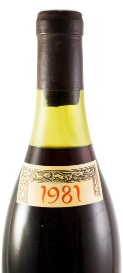 1981 P. Misserey & Frère Les Amoureuses Chambolle-Musigny red