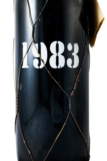 1983 Victor Horta red