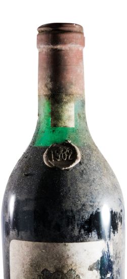 1962 Caves Velhas Garrafeira red