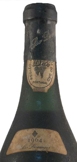 1964 São Domingos Garrafeira Especial tinto