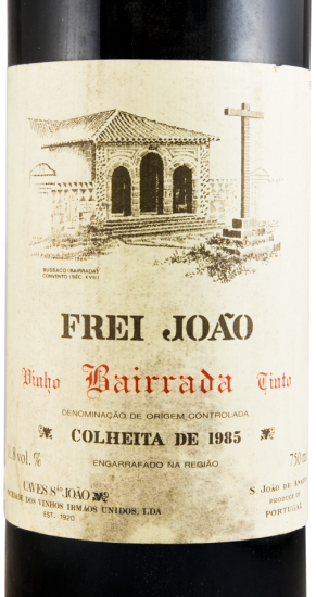1985 Frei João red