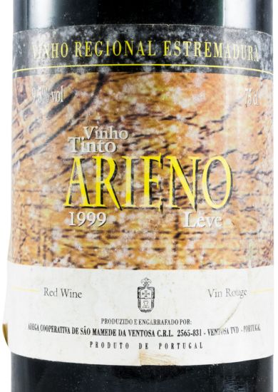 1999 Adega Cooperativa São Mamede da Ventoza Arieno red