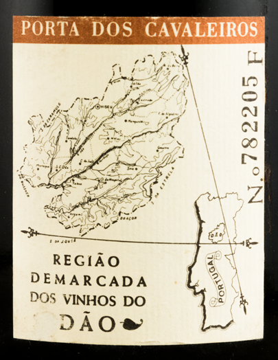 1982 Porta dos Cavaleiros red