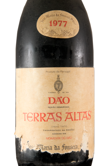 1977 José Maria da Fonseca Dão Terras Altas tinto