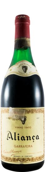 1965 Aliança Garrafeira red