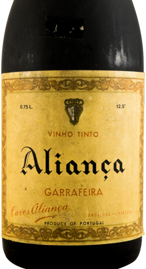 1965 Aliança Garrafeira red