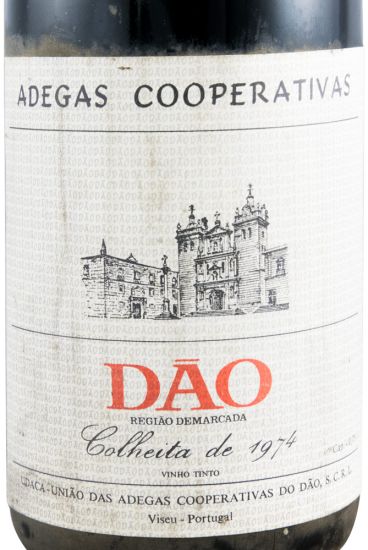 1974 UDACA red