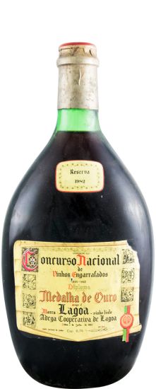 1982 Lagoa Reserva red
