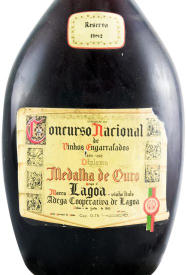 1982 Lagoa Reserva red