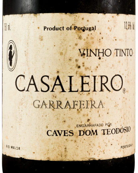 1980 Casaleiro Garrafeira tinto