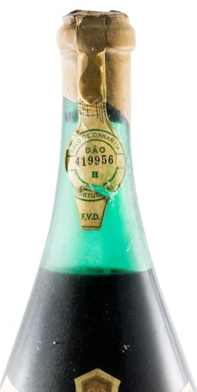 1970 Fed.Vinicultores do Dão Garrafeira red 1.5L