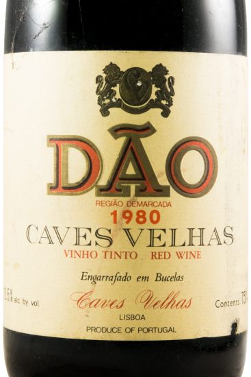1980 Caves Velhas red