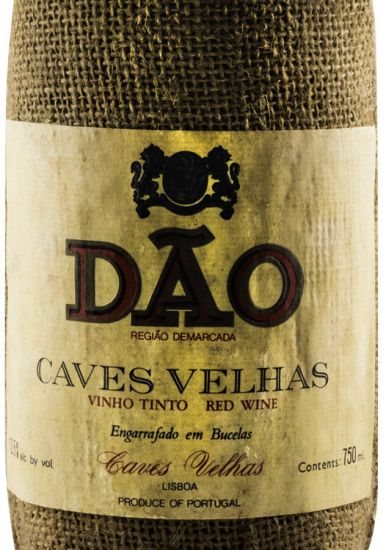 1979 Caves Velhas Juta red