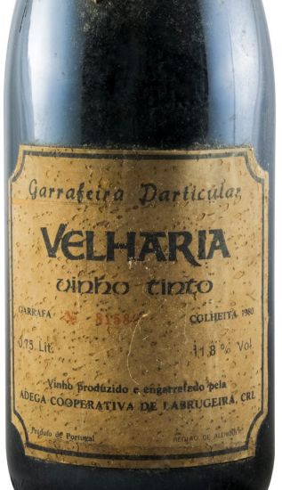 1980 Velharia Garrafeira Particular tinto