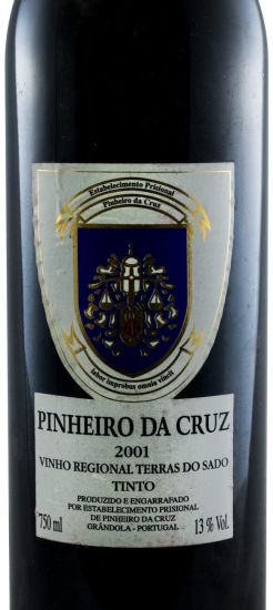 2001 Pinheiro da Cruz red