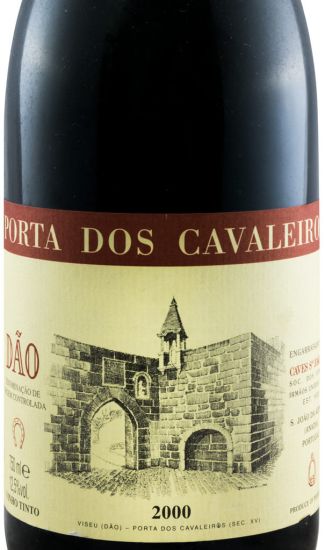 2000 Porta dos Cavaleiros red