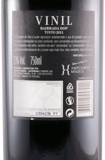 2011 Vinil red