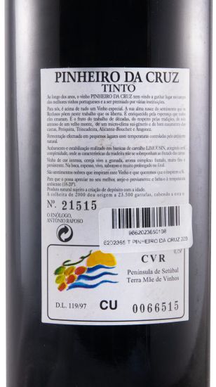 2000 Pinheiro da Cruz red