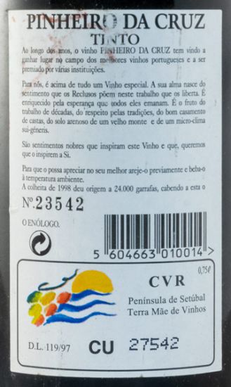 1998 Pinheiro da Cruz red