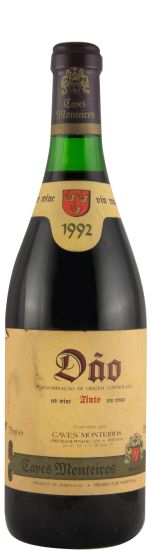 1992 Cave dos Monteiros red
