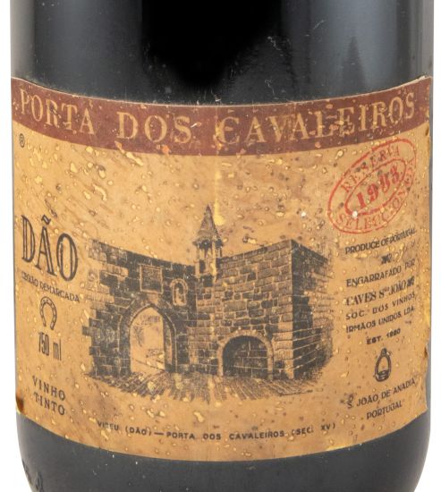 1983 Porta dos Cavaleiros Reserva red