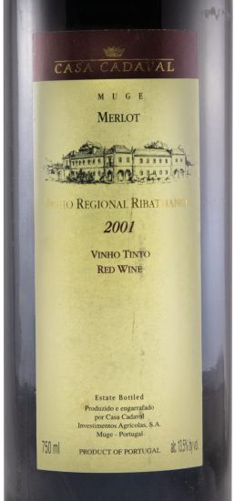 2001 Casa Cadaval Merlot red