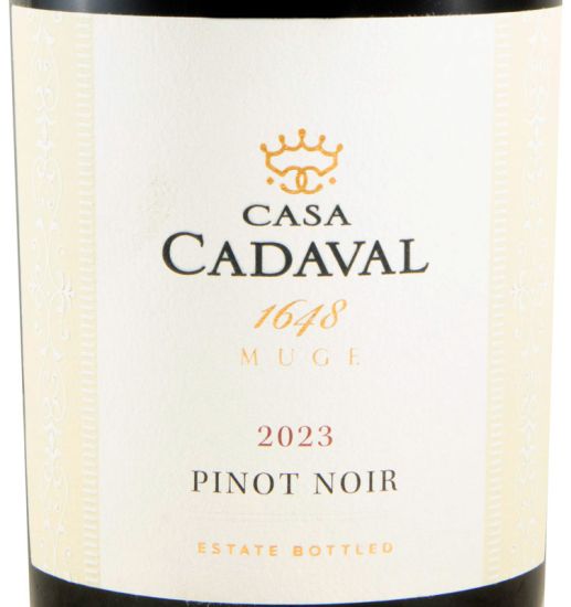 2023 Casa Cadaval Pinot Noir tinto