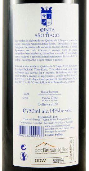 2020 Quinta de São Tiago red