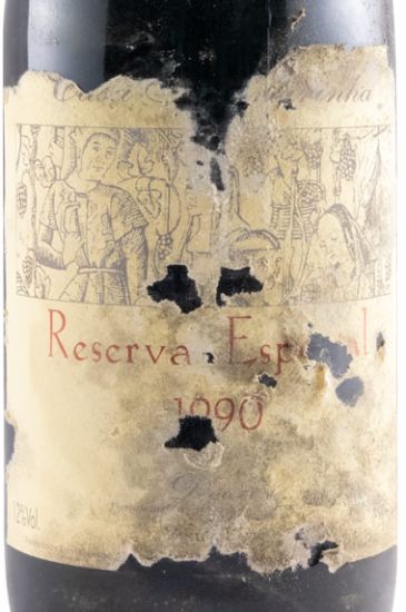 1990 Casa Ferreirinha Reserva Especial tinto (rótulo danificado)
