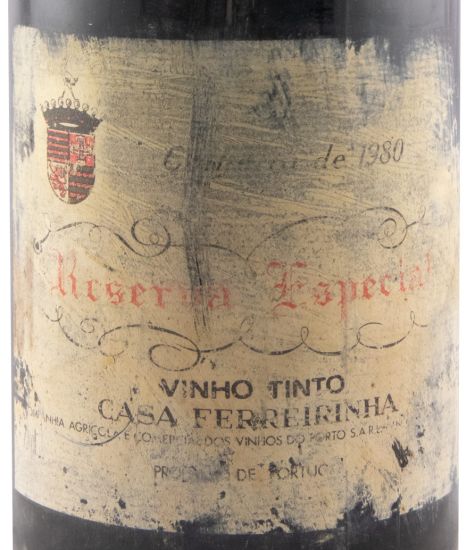1980 Casa Ferreirinha Reserva Especial tinto (rótulo danificado)