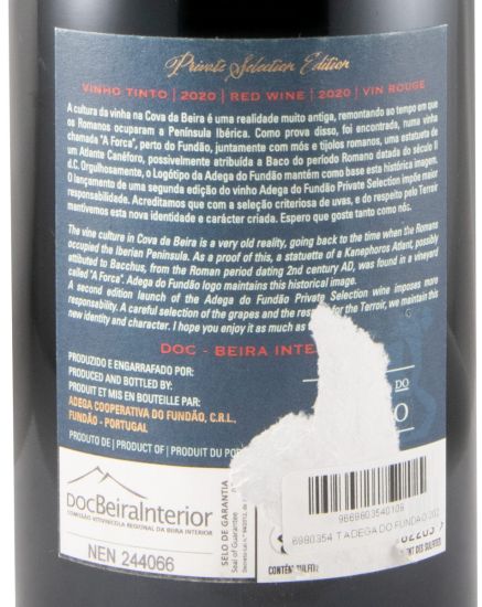 2020 Adega do Fundão Private Selection Vinhas Velhas red (damaged label)