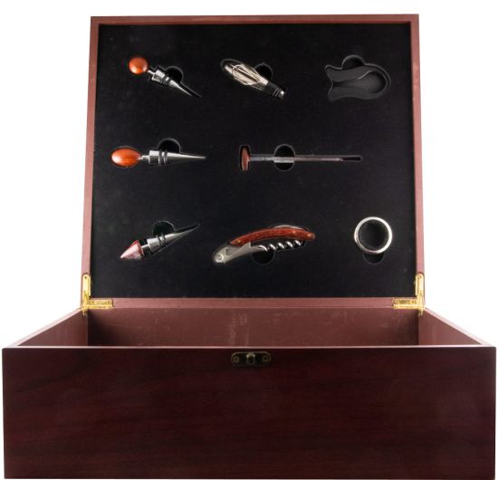 Wooden case for 3 Bottles w/Accessories