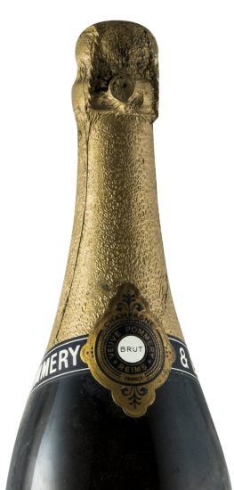 Champagne Pommery (black label)