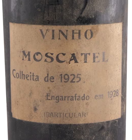 1925 Moscatel de Setúbal Garrafeira Particular (engarrafado em 1928)