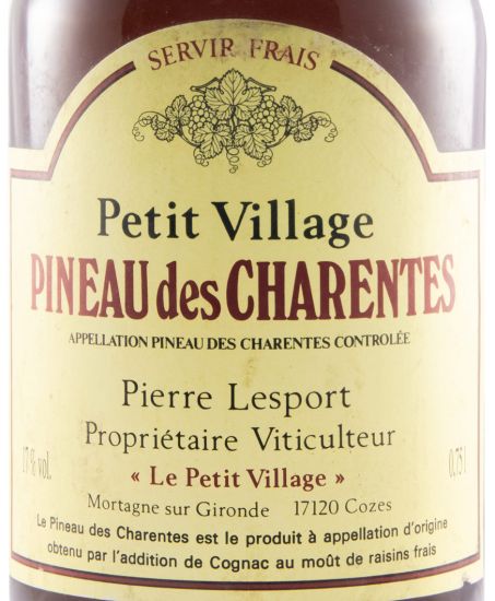 Le Petit Village Pineau des Charentes Pierre Lesport