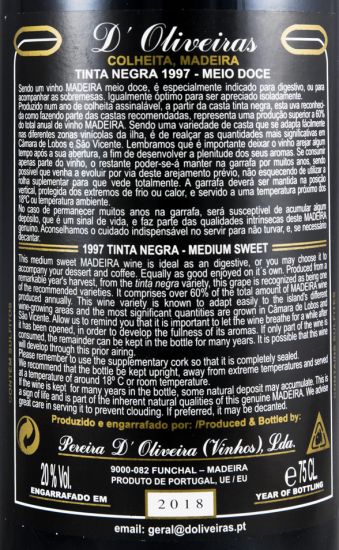 1997 Madeira D'Oliveiras Tinta Negra Meio Doce