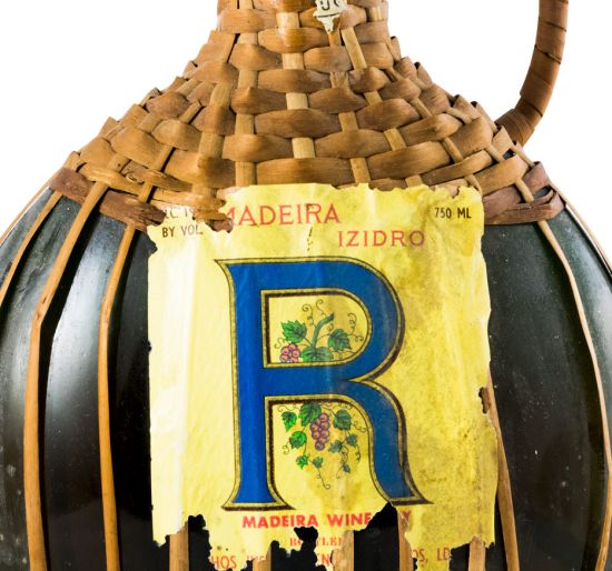 Madeira Izidro (cantil)