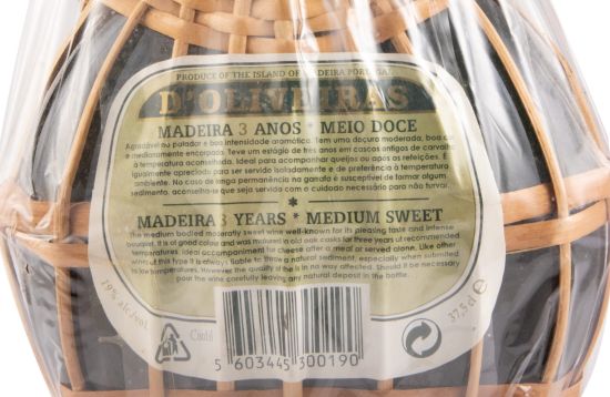 Madeira D'Oliveiras Meio Doce 3 anos (garrafa empalhada) 37,5cl