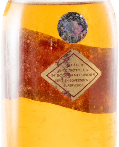 Johnnie Walker Red Label (round bottle)