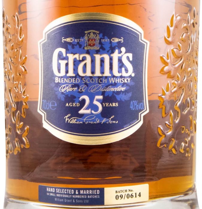 Grant's 25 years Rare Didtillers