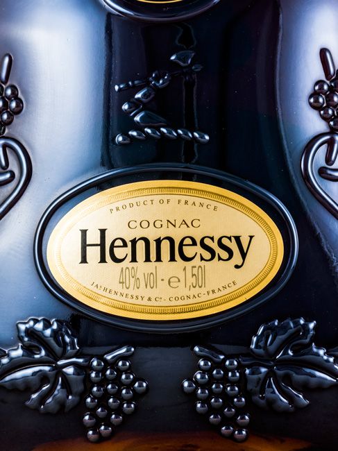 ヘネシーXO SUPERIOR １㍑ 未開栓【Hennessy ヘネシー X.O EXTRA 黒キャップ 】箱つき