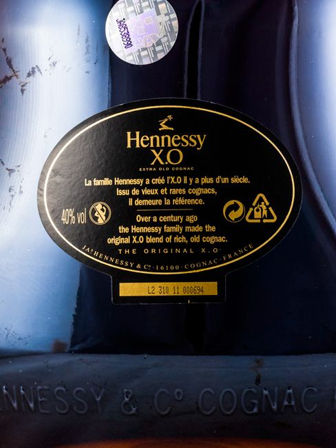 ヘネシーXO SUPERIOR １㍑ 未開栓【Hennessy ヘネシー X.O EXTRA 黒キャップ 】箱つき