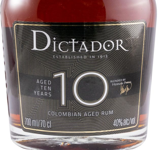 Rum Dictador 10 anos