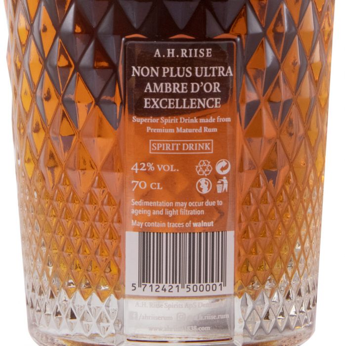 Rum AH Riise Non Plus Ultra Ambre d'Or Excellence